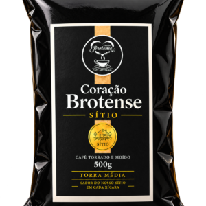 Coração Brotense Sítio, torra média, embalagem preta de 500g com rótulo preto